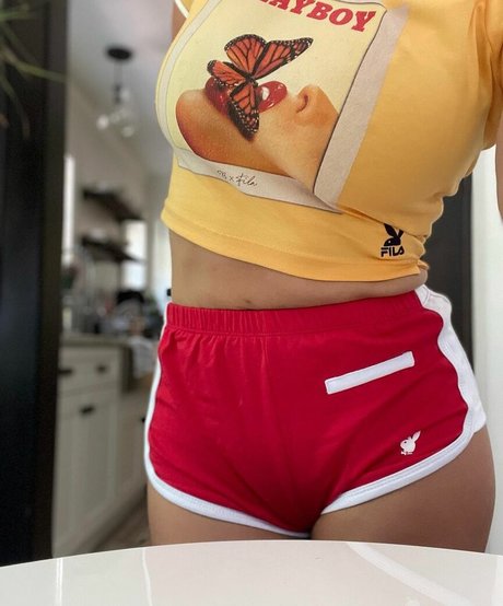 Diane Guerrero ポルノ女優 ギャラリー