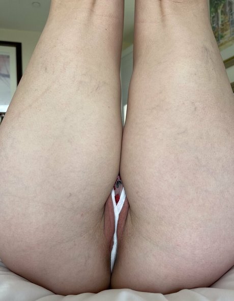 フィットネスガールズオンリーファンズ セクシーヌード 写真