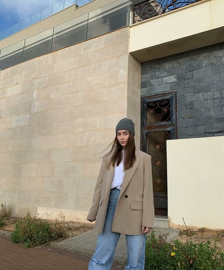 熟女のおっぱいオンリーファンズ 無料ポルノ 画像