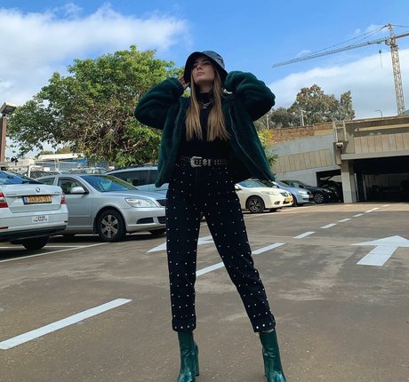 コスプレ フェムボーイ オンリーファンズ 美しいポルノ 画像