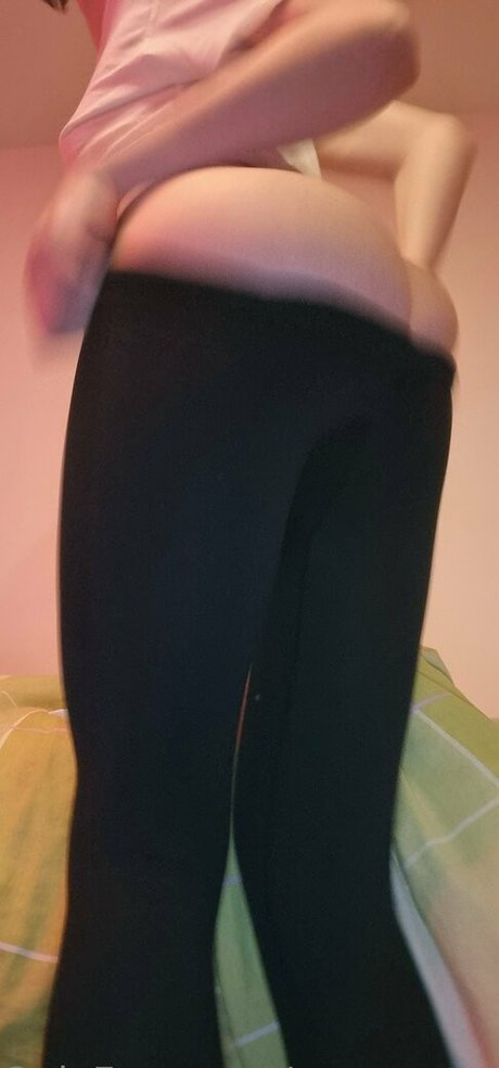 mementomarly ポルノスター エロティック 写真