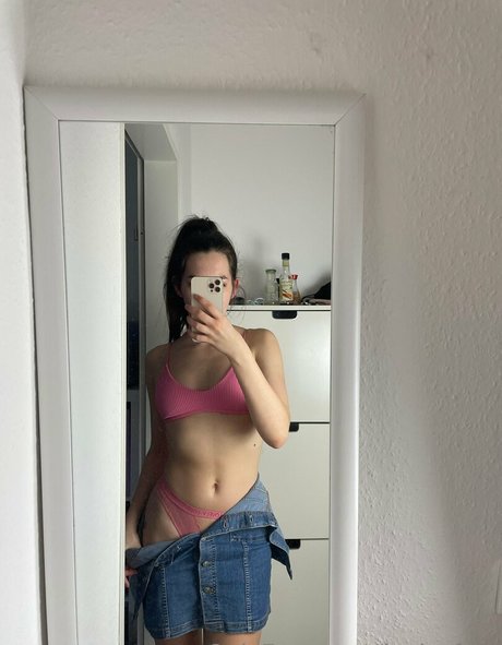 leyla free 高品質のポルノスター ギャラリー