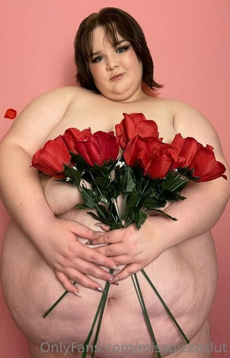 ティーンランジェリーオンリーファンズ ホットヌード 画像