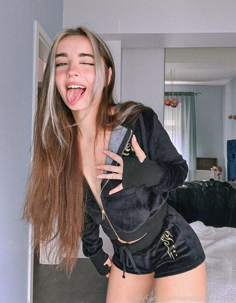 vanessaszwaczka 素敵なスター ギャラリー