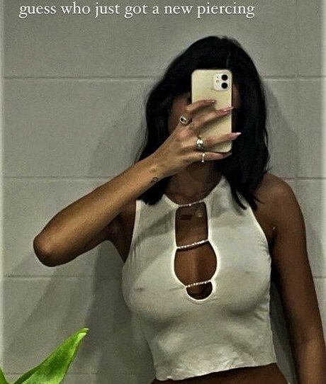 Liya Noga xxxモデル 写真