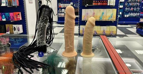 アジアの無料オンリーファンズ ポルノ 写真