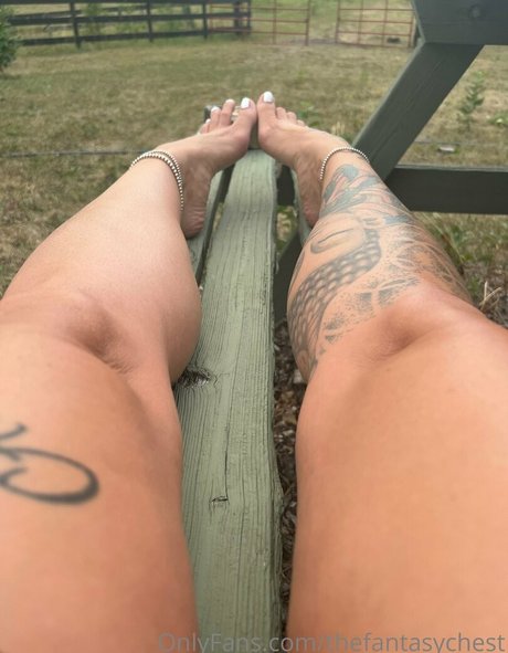 アナルを食べるオンリーファンズ アート裸 アーカイブ