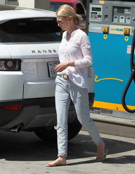 January Jones HD女優 画像