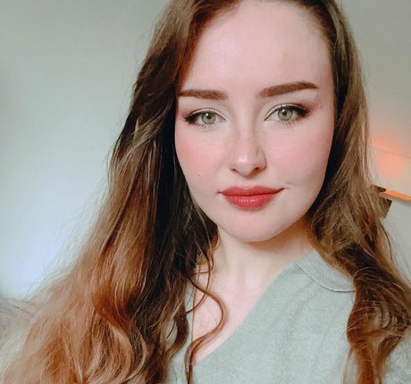 アナルアジア人オンリーファンズ エロチック 写真