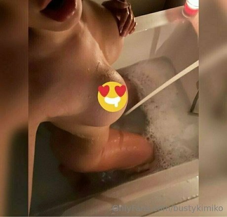 最もホットなティーンオンリーファン 無料 写真