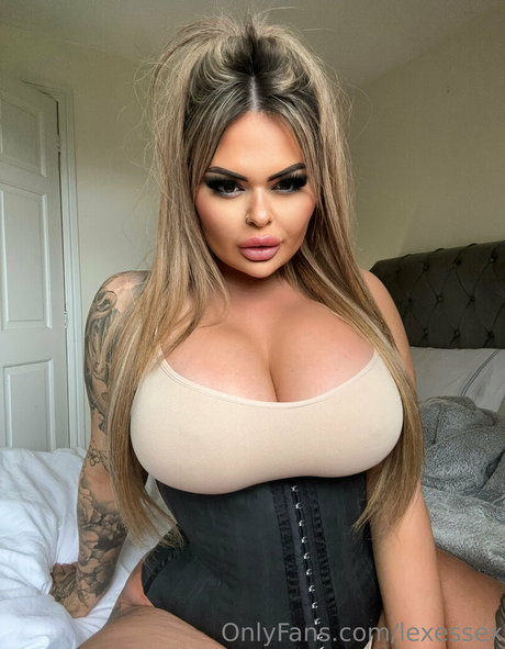 クソ野郎オンリーファンズ えろ ギャラリー