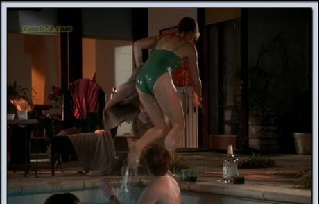 筋肉トランスオンリーファンズ ポルノグラフィック 写真