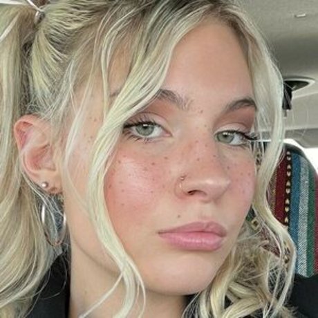 Annie Angel セクシーなスター アーカイブ