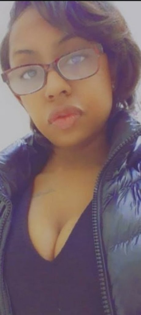 Ms Philon 無料のスター 画像