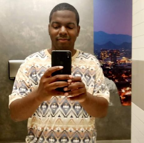 Kelvin Smith Meyers セックスポルノスター ギャラリー