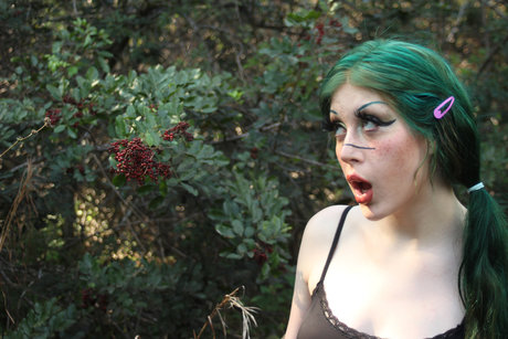 Sasha Beng xxxモデル アーカイブ