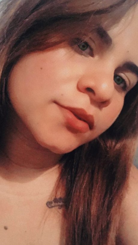 モデルファックオンリーファンズ 美しいxxx 画像