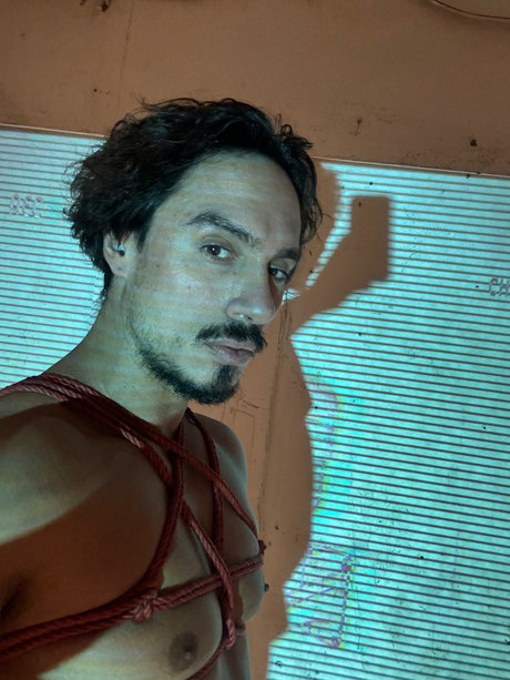 Santino Fausto ホットなモデル 画像