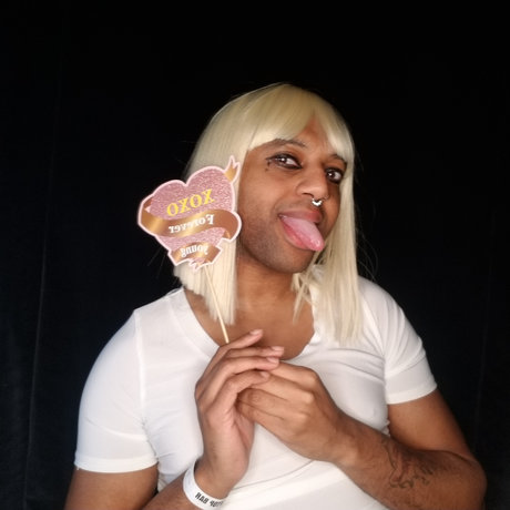 Tsunamiilious Zaddy 高品質スター 写真