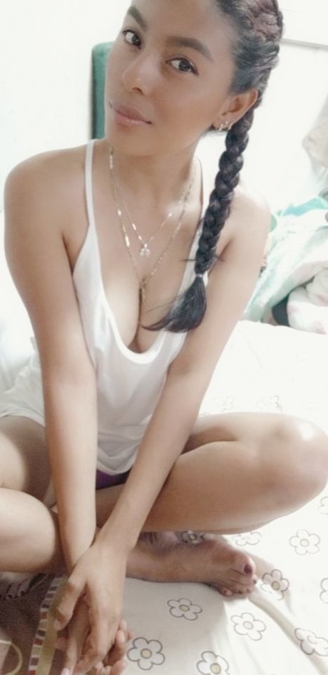 karen R_ ホット女優 画像