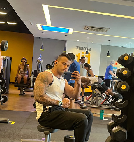 _wally_ ポルノスター アート ギャラリー