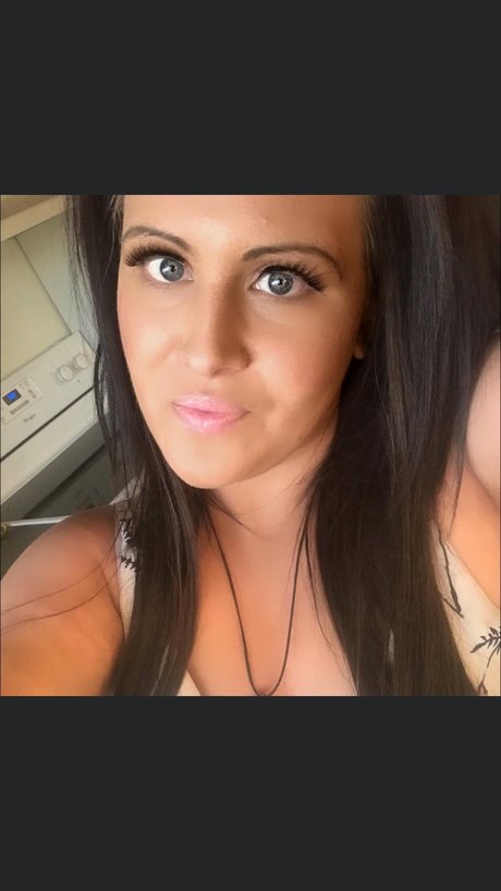 Samara FREE_ ポルノスター HD 写真