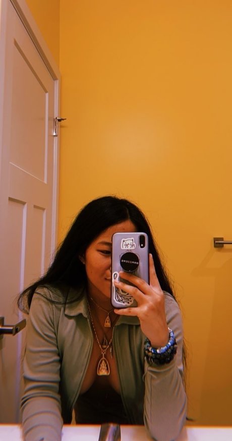 Alona Bloom セックスモデル アーカイブ