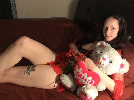 Sasha Camilla エロティック女優 画像