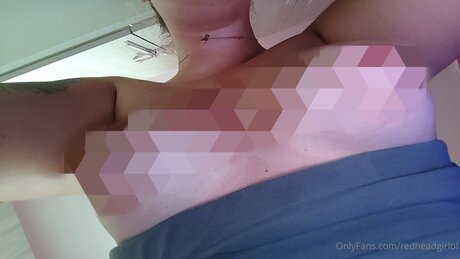 Red Head Girl_ ポルノスター アダルト 画像