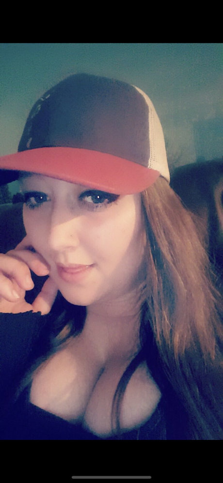 Scarlet Ivy ポルノスター アート アーカイブ