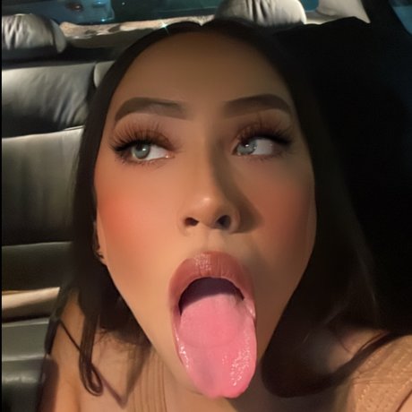 _jips_ セクシーモデル 画像