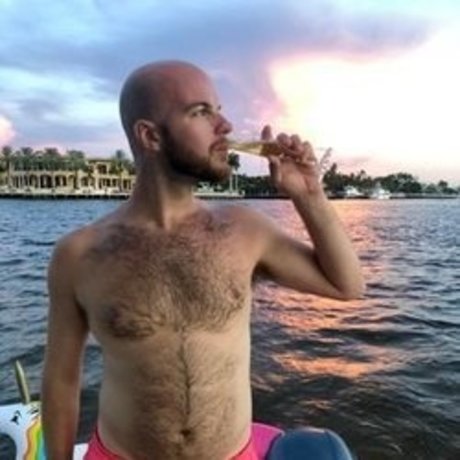 Thomgrahm エロティックなスター 写真