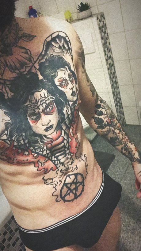 Yourchristisdead666 可愛いモデル 写真