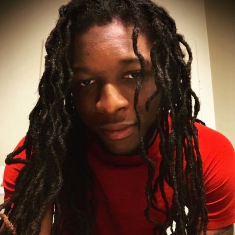 Secret syn アダルトモデル 写真