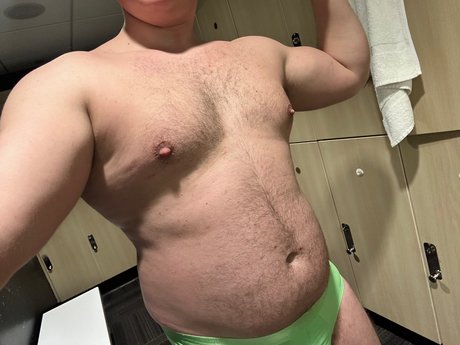 Growing Thicker ホットなモデル 画像