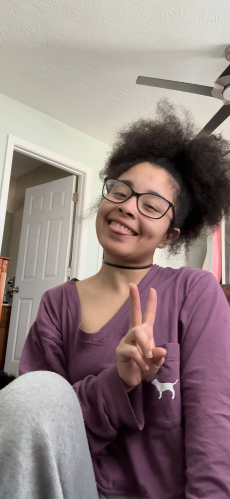 Tatafrolatinababe 素敵なモデル 写真