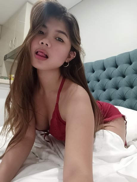 金髪の小人オンリーファンズ セクシーxxx 写真