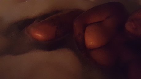 Sugartitttz スター ヌード 写真