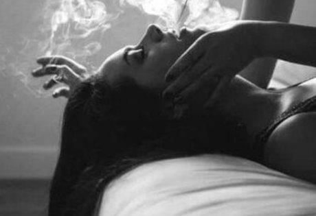 Oni xia93 ポルノモデル 画像