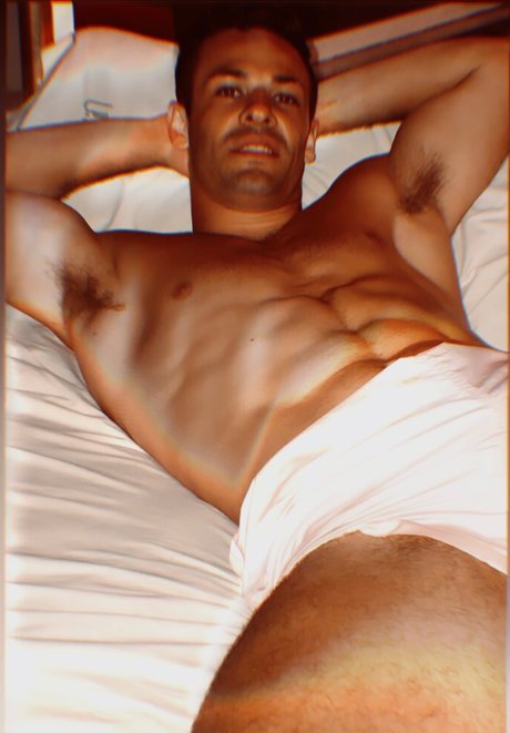 Pablo_ 裸のスター 写真