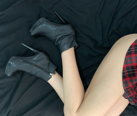 Valeria 666 可愛いモデル 画像