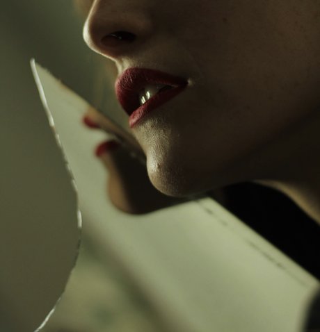 Juno Saint Sauvage セクシーなポルノスター 写真