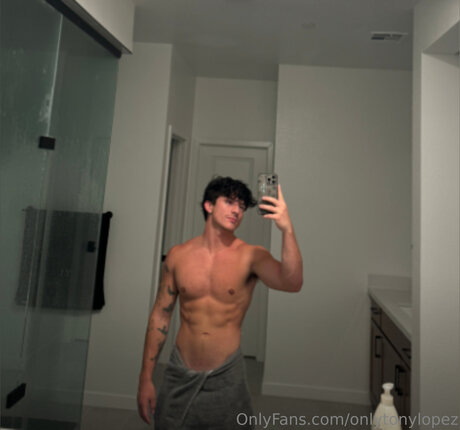 Tony lopez 最高のポルノスター アーカイブ