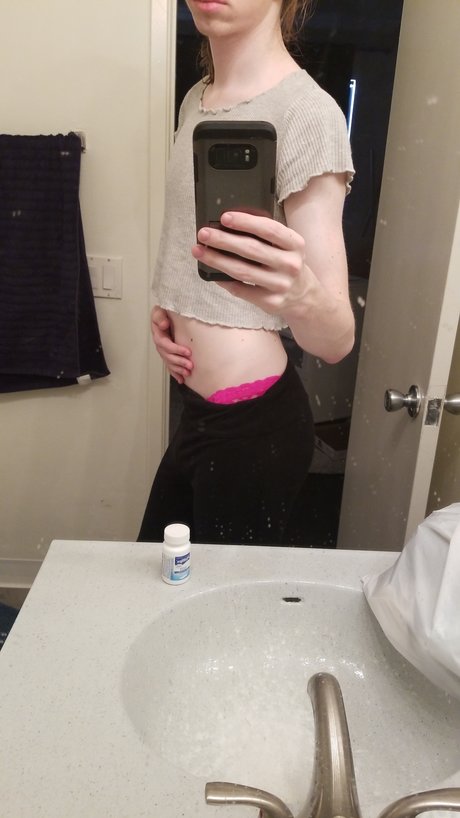 アナルコスプレオンリーファンズ 裸 ギャラリー