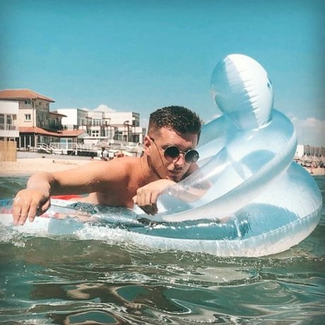 Ronin 無料モデル 画像