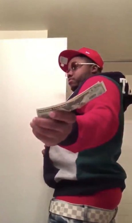 金髪のホットな妻オンリーファンズ 無料ヌード 写真