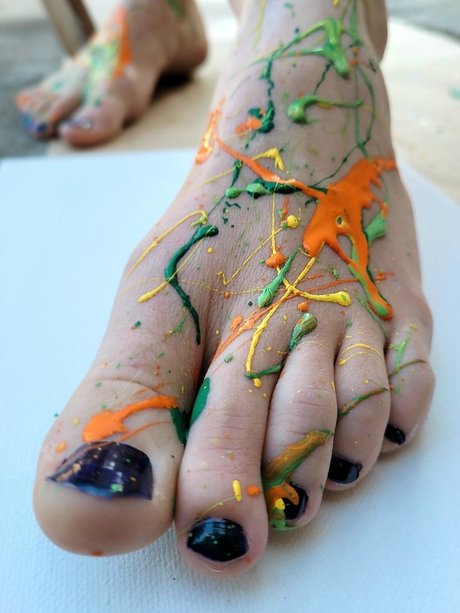 QueenDirtyFeet アート女優 写真