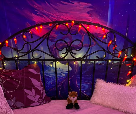 Lulu Valadon ポルノスター 写真