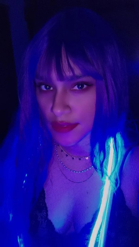 Regina Isha セックスモデル ギャラリー