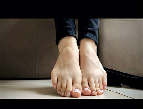 lizzie feet プロフィール写真